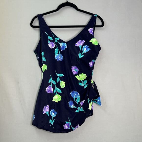 It Figures 18W Swimdress Slender Thighs 1 PC Bathing Suit Multicolor Modest - Picture 1 of 13
